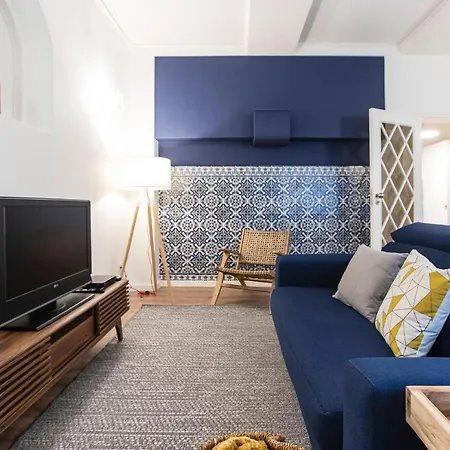 Tasteful 2br Flat In Art District By Lovelystay * Porto