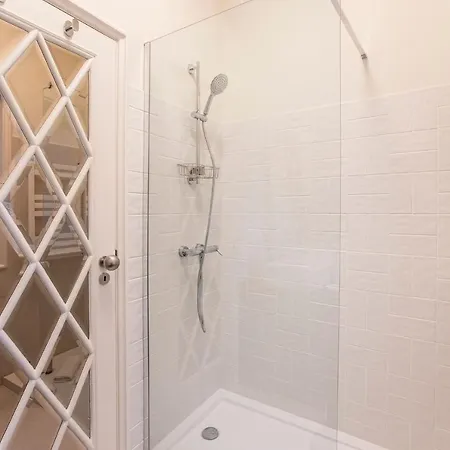 Tasteful 2br Flat In Art District By Lovelystay Appartement *
