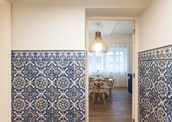 Tasteful 2br Flat In Art District By Lovelystay *