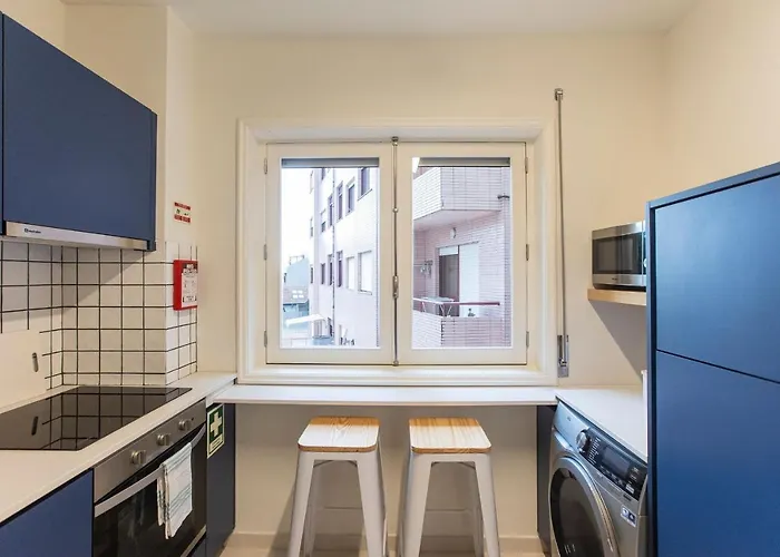 Apartment Tasteful 2br Flat In Art District By Lovelystay