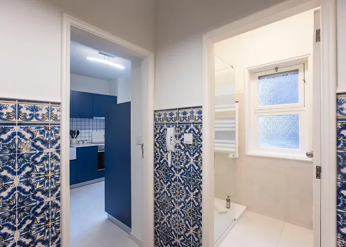 Tasteful 2br Flat In Art District By Lovelystay *